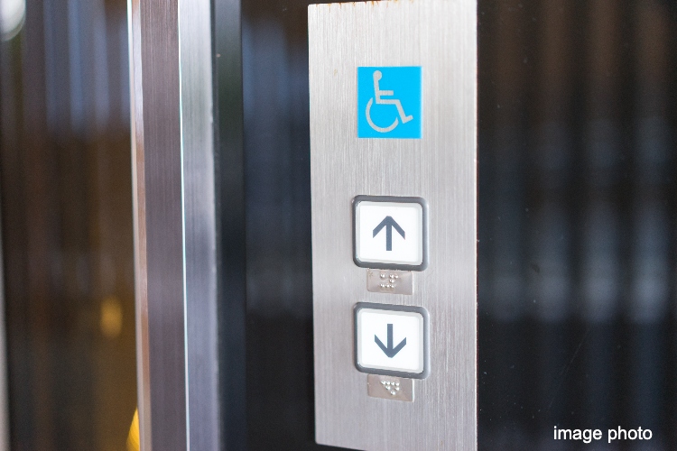シティタワー神戸三宮車椅子利用者対応エレベーターイメージ画像